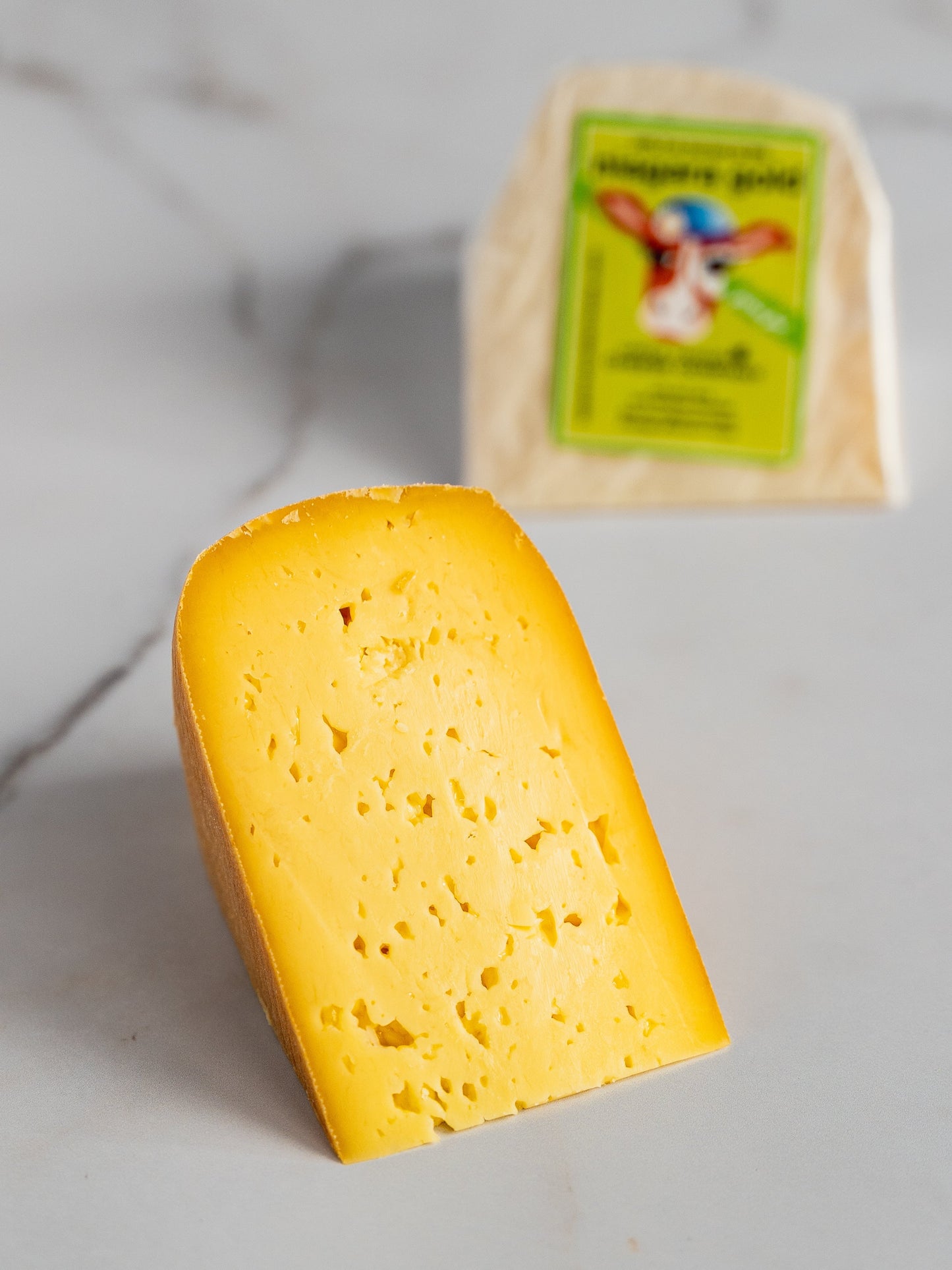 NIAGARA GOLD - (150 - 200g approx) UPPER CANADA CHEESE CO