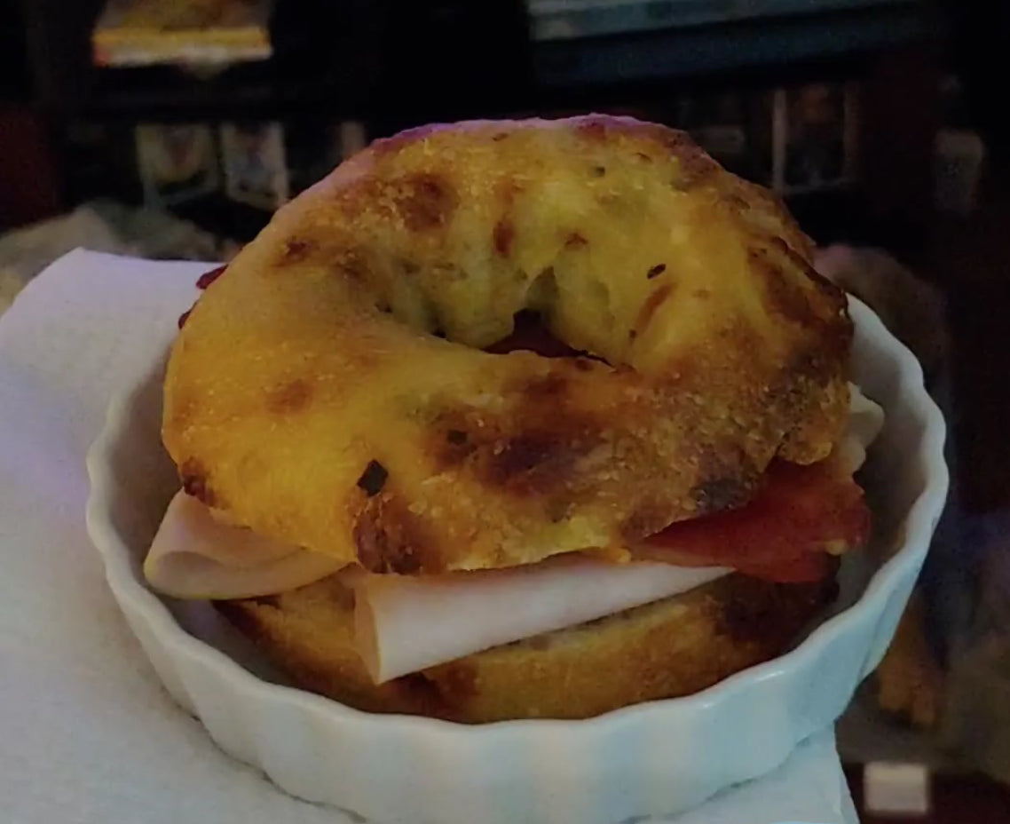 Cheddar and Chive Sourdough Bagels (4)
