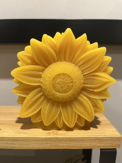 Beeswax candle - Sunflower