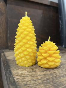 Beeswax candles - Pine cones