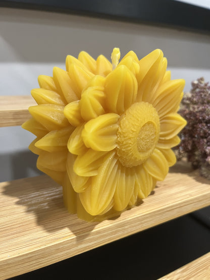 Beeswax candle - Sunflower