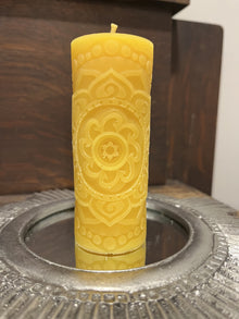 Beeswax candle - Mandala pillar