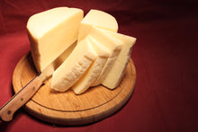 Walters Falls  raw, sheep cheese ~100g