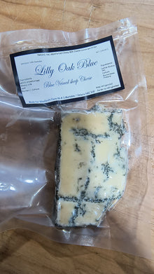 Lilly Oak Blue ~100g blue veined sheep cheese, raw, unpasteurized